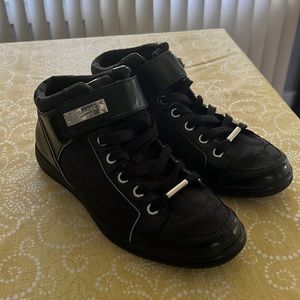 Great condition Coach sneaker/bootie